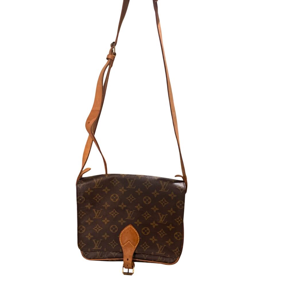 Louis Vuitton Vintage Monogram Cartouchiere crossbody bag*1980's NICE condition - Picture 2 of 8